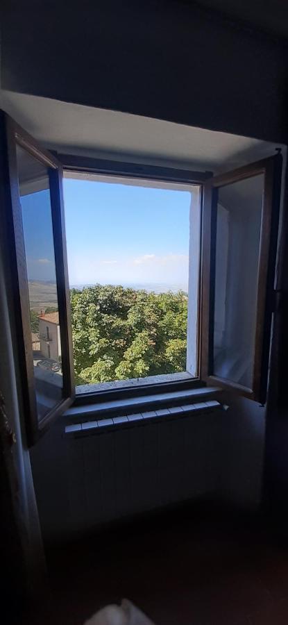 Nicolas House * Campiglia dʼOrcia