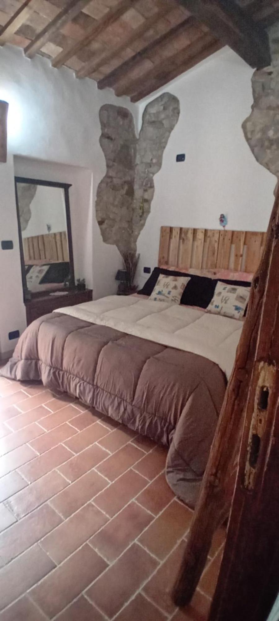 Nicolas House
